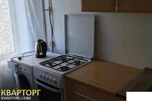 продам 2-комнатную квартиру. Киев,  Якуба Коласа  - фото 1