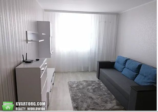 Rent out 1-room apartment. Киев,  Крушельницкой — photo 4
