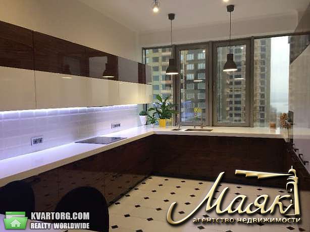 Sell 3-room apartment. Киев,  Днепровская наб — photo 1