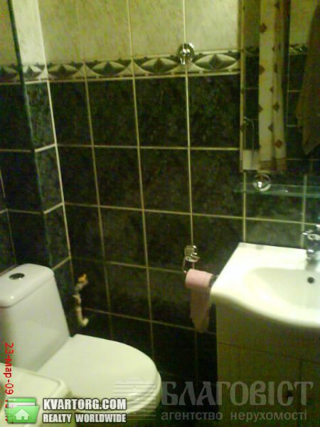 Sell 2-room apartment. Киев, Большая Житомирская — photo 7