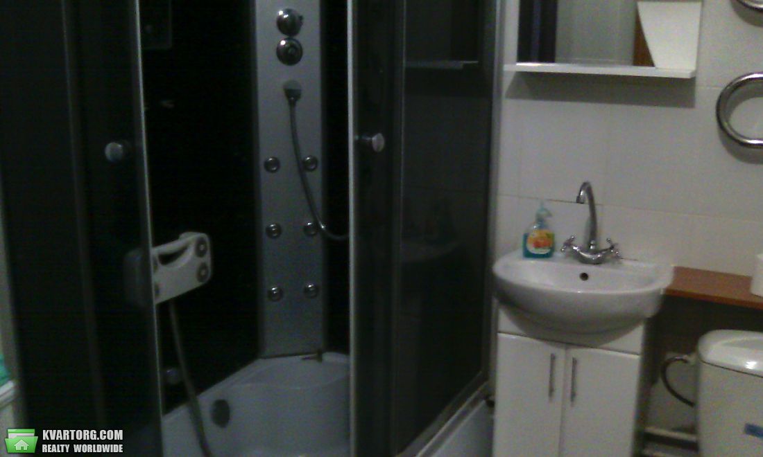 Rent out 1-room apartment. Киев,  Гришко — photo 9