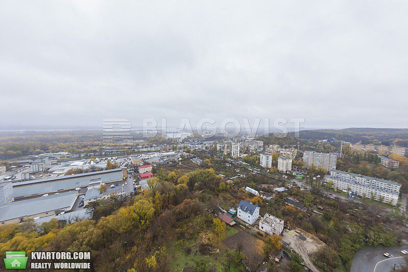 Rent out 3-room apartment. Киев, Левитана — photo 10