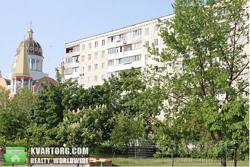 Sell 3-room apartment. Киев, Приречная — photo 1