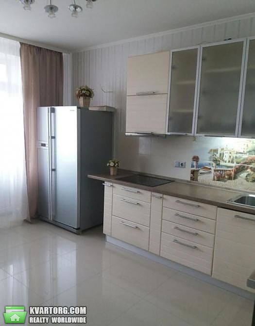 Sell 2-room apartment. Киев,  Черновола — photo 1