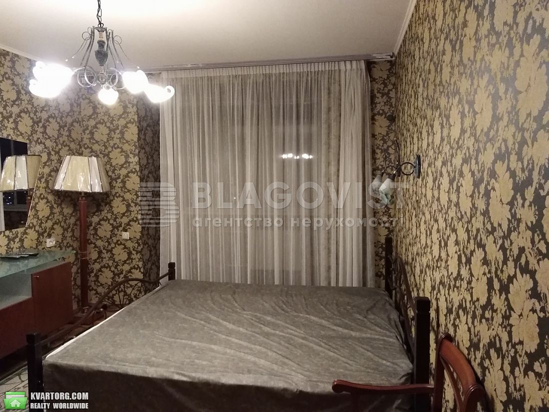 Sell 3-room apartment. Киев,  Драгоманова — photo 1
