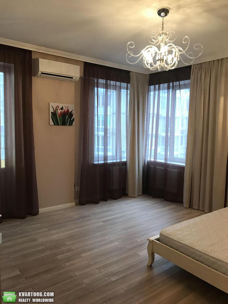 Rent out 3-room apartment. Киев,  Руданского — photo 6