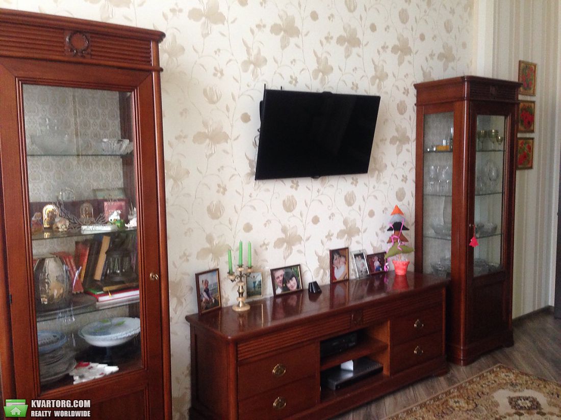 Rent out 2-room apartment. Киев, Гната Хоткевича — photo 6