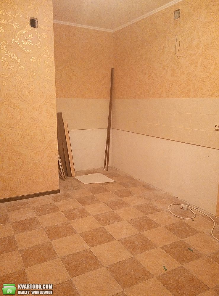 Rent out 2-room apartment. Киев,  Пчелки — photo 2