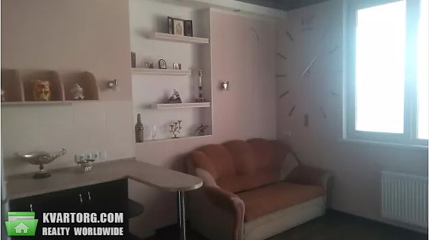 Rent out 1-room apartment. Киев,  Харьковское шоссе — photo 7