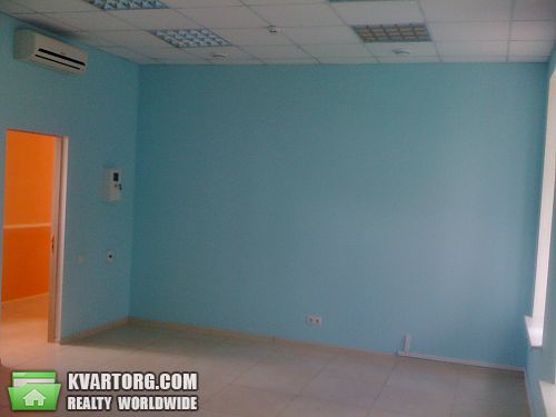 Rent out office. Киев, Новоконстантиновская — photo 1