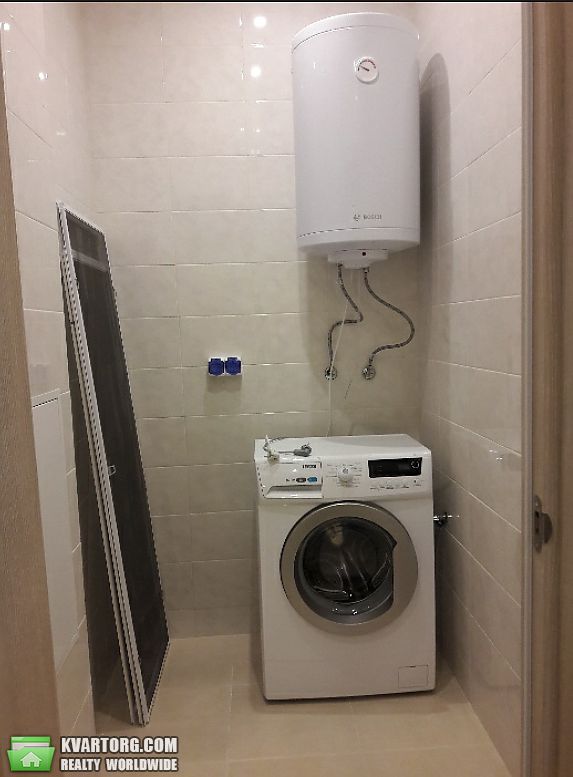 Rent out 2-room apartment. Киев, Светлая — photo 9
