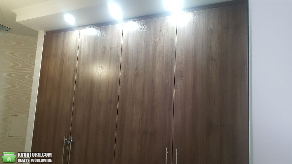 Sell 2-room apartment. Киев,  Вышгородская — photo 9