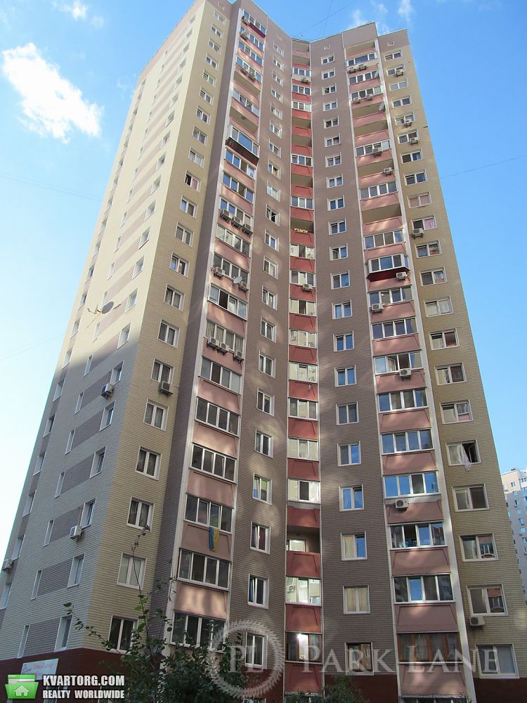 Rent out 2-room apartment. Киев,  Урловская — photo 4