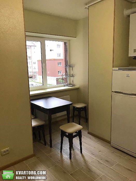 Rent out 1-room apartment. Киев,  Львовская — photo 2