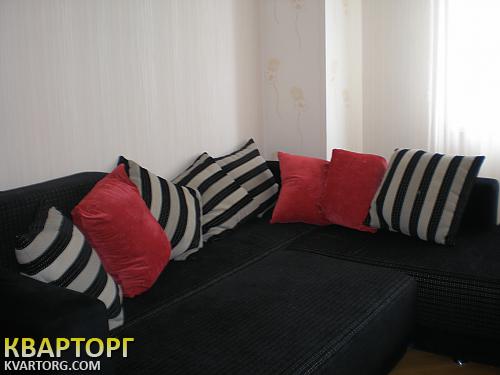 Rent out 3-room apartment. Киев, Курская — photo 6