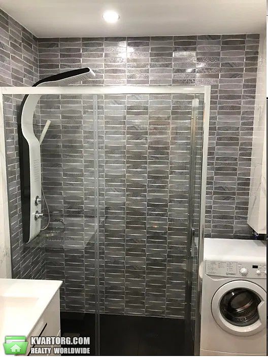 Rent out 1-room apartment. Львов, Чорновола — photo 4