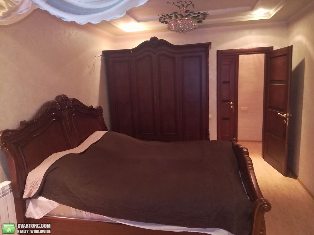 Sell 3-room apartment. Одесса, Добровольского/Бочарова — photo 1