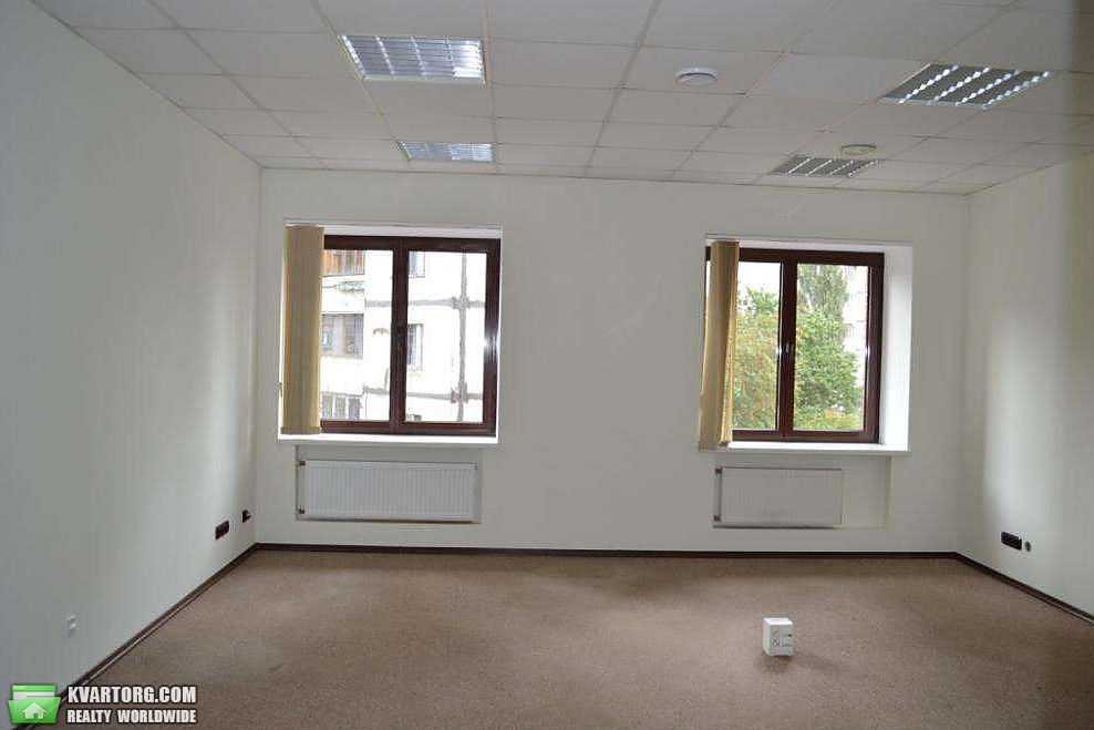 Rent out office. Киев, Дегтяревская — photo 1