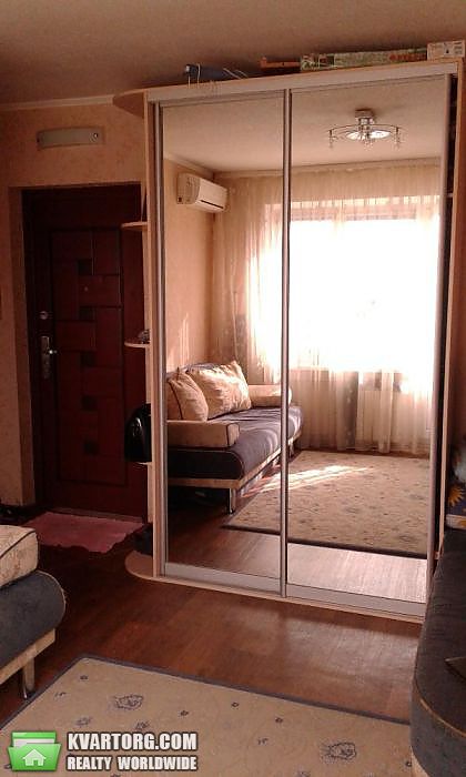 Sell 1-room apartment. Днепропетровск, Красный камень — photo 1