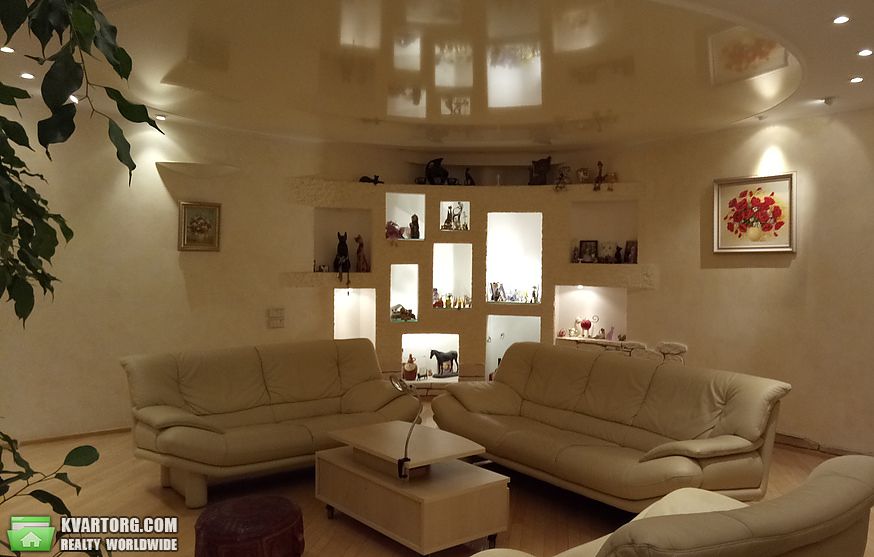 Sell 4-room apartment. Киев,  Драгоманова — photo 2
