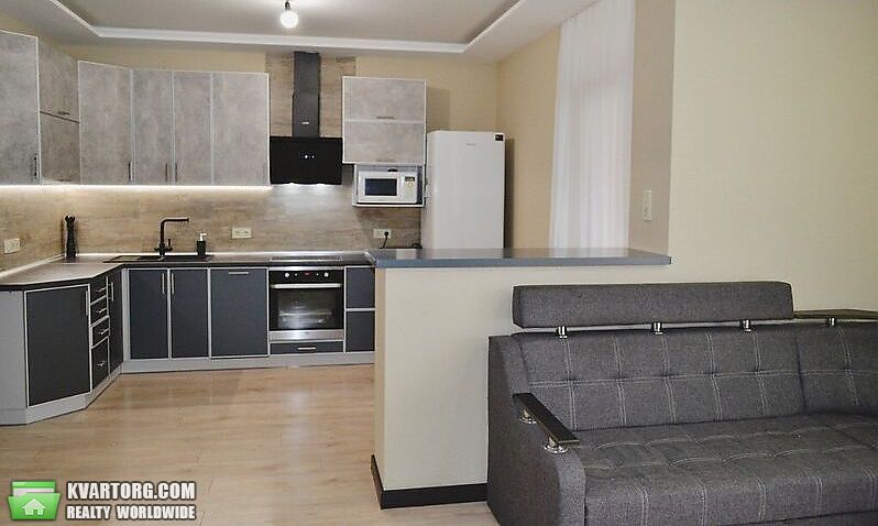 Sell 3-room apartment. Киев, Регенераторная — photo 1