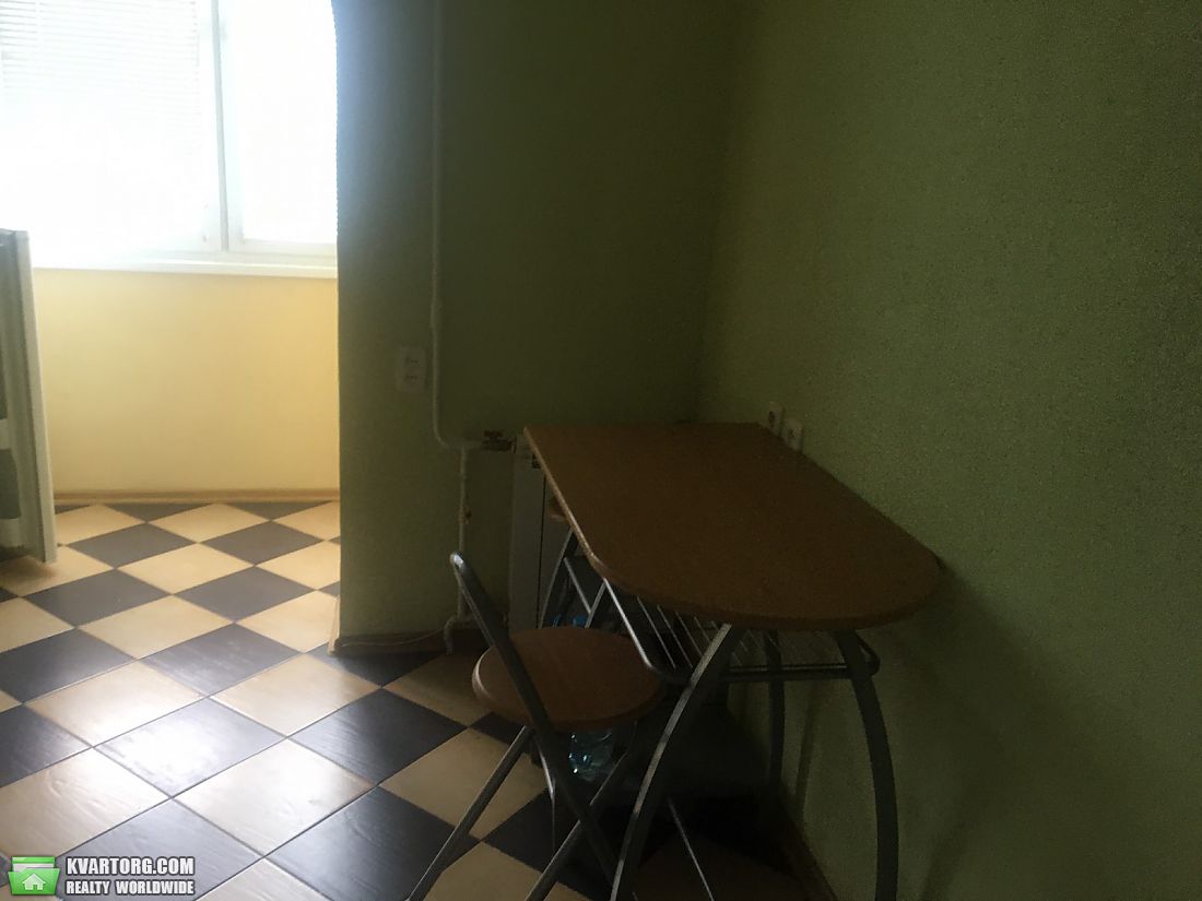 Rent out 1-room apartment. Киев,  Касияна — photo 9