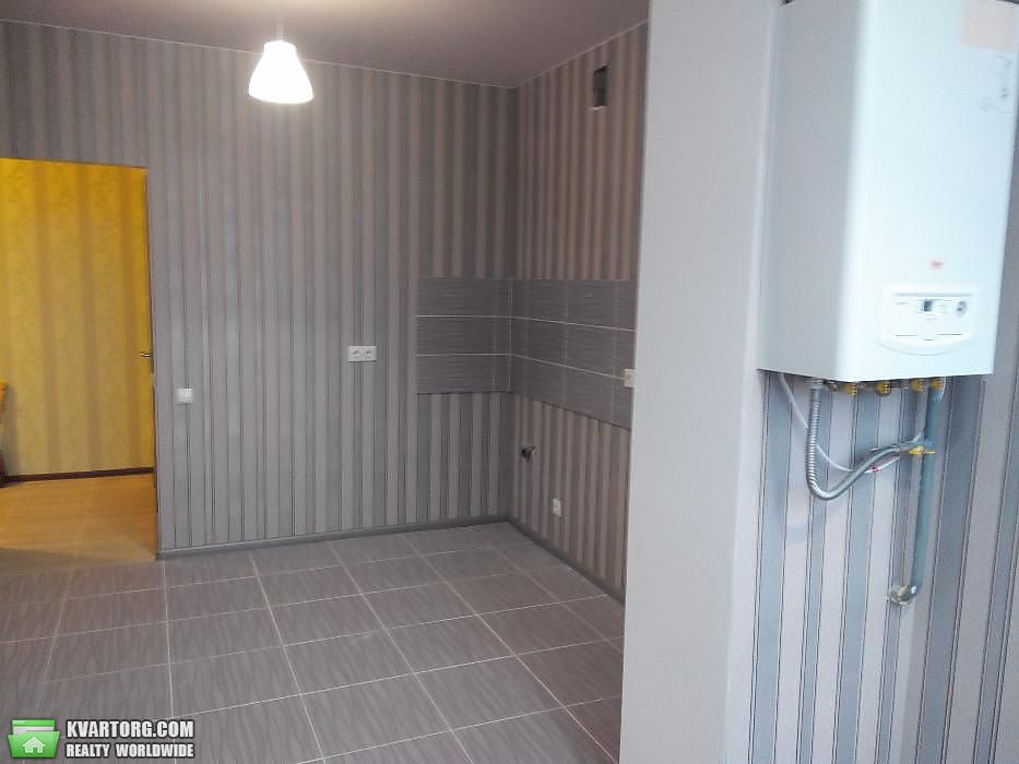 Sell 1-room apartment. Киев,  Братская — photo 3