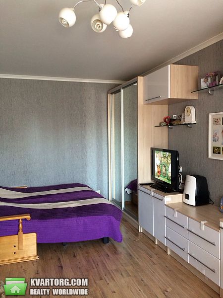 продам 2-комнатную квартиру. Киев,  Луначарского - фото 2