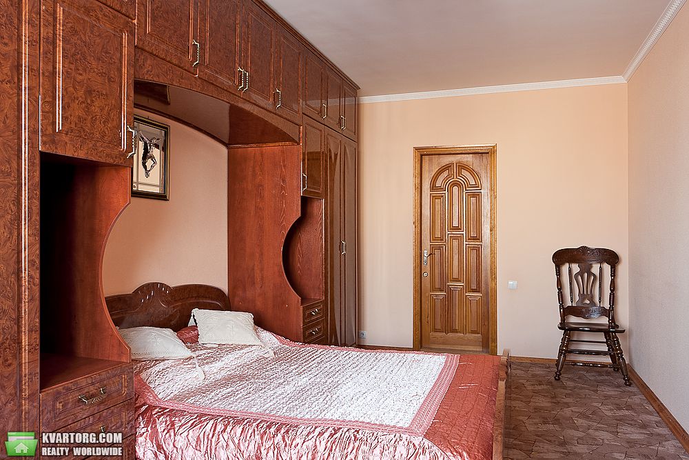 Rent out house. Киев,  Большая Окружная — photo 8