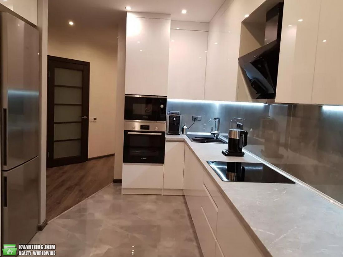 Rent out 4-room apartment. Киев,  Макеевский пер — photo 8