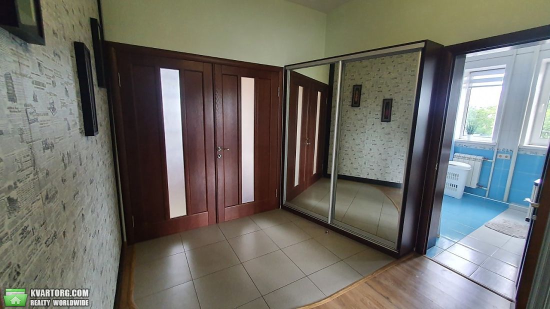 Rent out 1-room apartment. Киев, Садова — photo 3