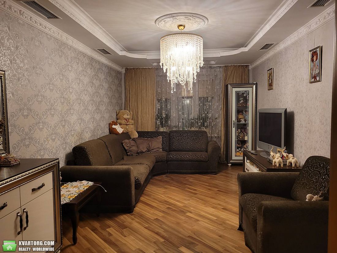 Sell 3-room apartment. Киев,  Ахматовой — photo 1