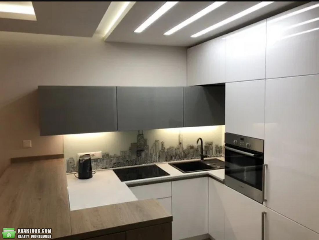 Rent out 2-room apartment. Киев,  Златоустовская — photo 2