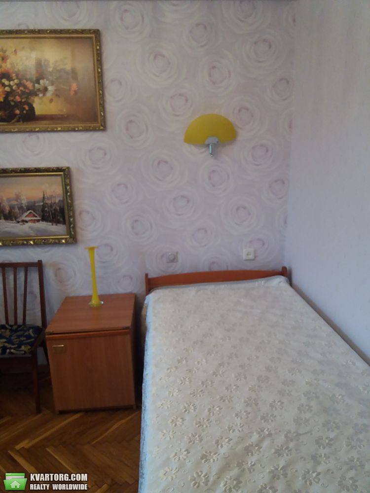 Rent out 3-room apartment. Киев,  Флоренции — photo 5
