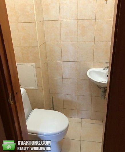 Sell 2-room apartment. Киев,  Салютная — photo 7
