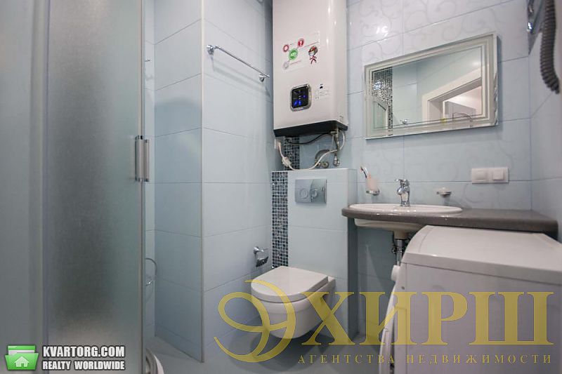 Sell 3-room apartment. Киев,  Ломоносова — photo 10