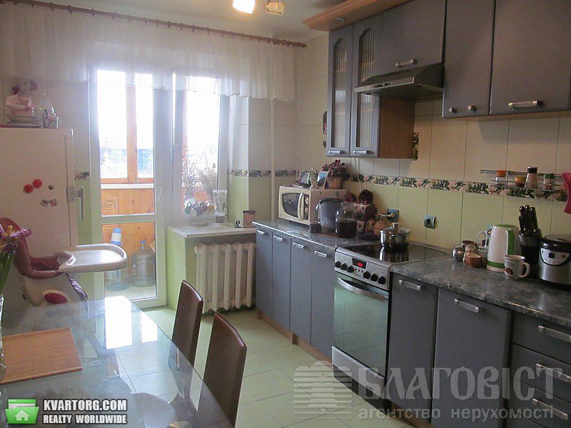 Sell 3-room apartment. Киев,  Стадионная — photo 3