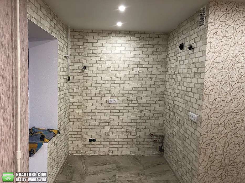 Sell 1-room apartment. Киев,  Воскресенская — photo 4
