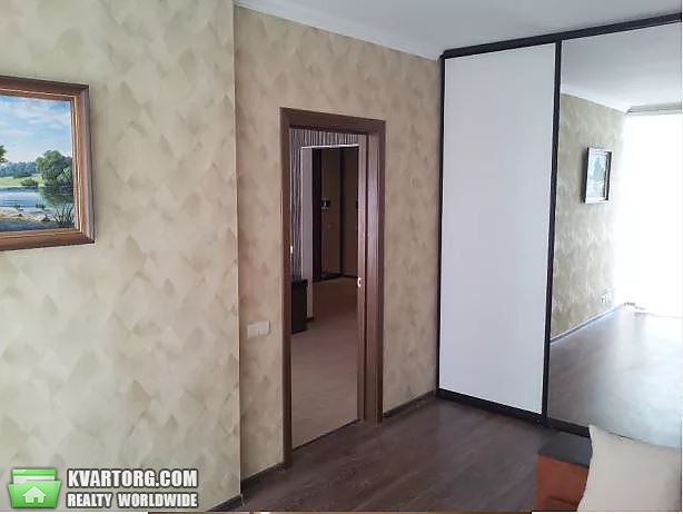 Rent out 2-room apartment. Киев, Ямская — photo 6