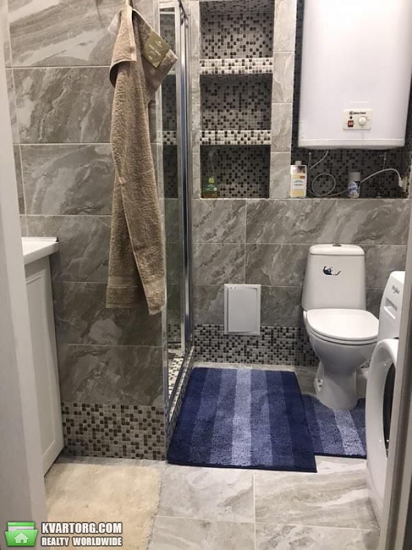 Rent out 2-room apartment. Киев,  Шелковичная — photo 7