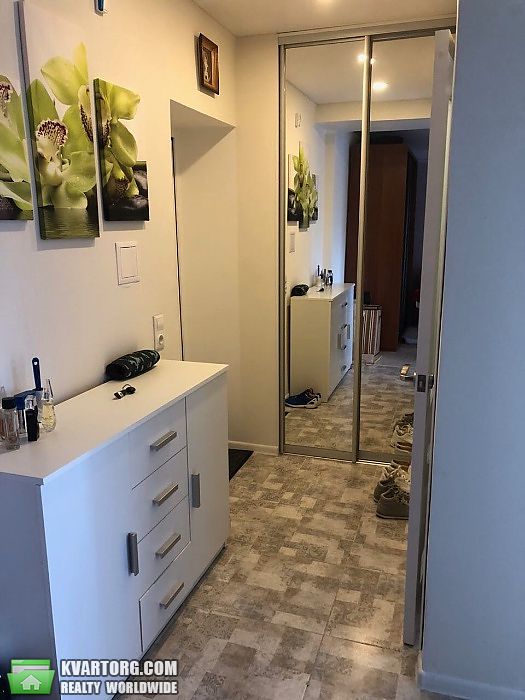 Rent out 1-room apartment. Киев,  Русановская наб — photo 2