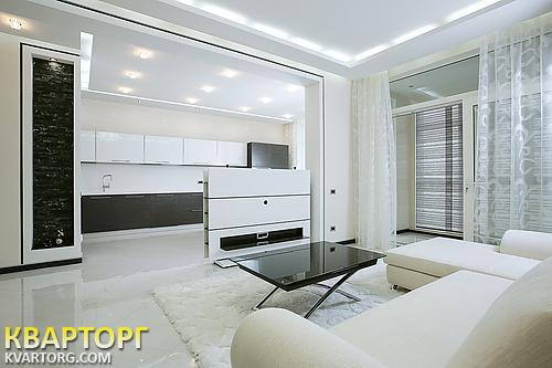 Sell 3-room apartment. Киев,  Драгомирова — photo 1