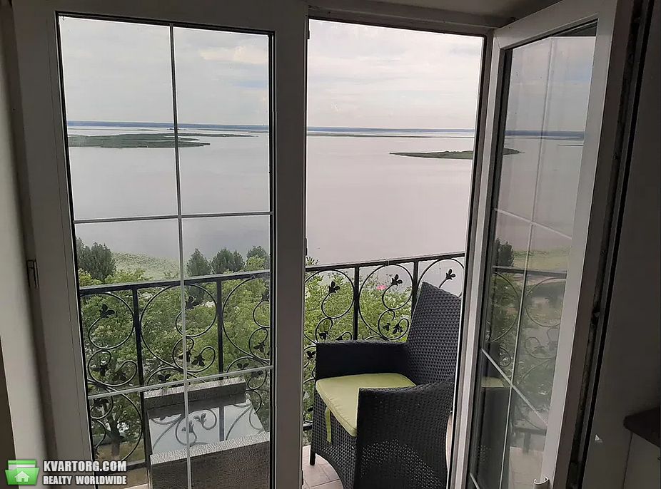 Sell 4-room apartment. Украинка, днепровский прспект — photo 2