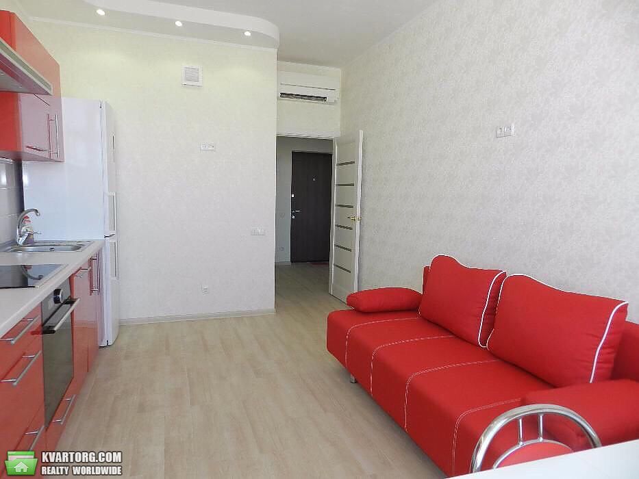 Rent out 1-room apartment. Одесса, Генуэзская — photo 1