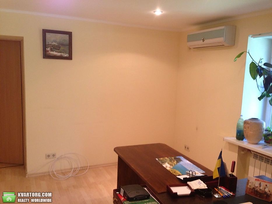 Rent out office. Киев, Глебова — photo 2