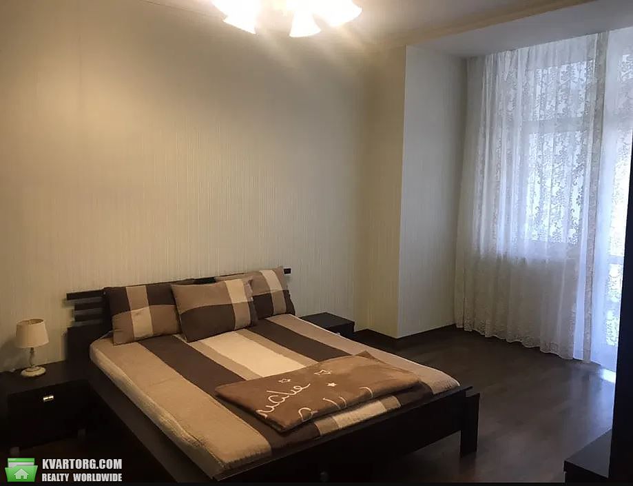 Rent out 2-room apartment. Киев,  Антоновича — photo 9