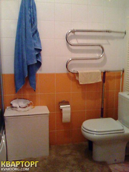 Rent out 1-room apartment. Киев,  Героев Сталинграда пр — photo 7