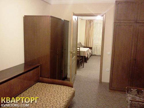 Rent out 2-room apartment. Киев,  Строителей — photo 2