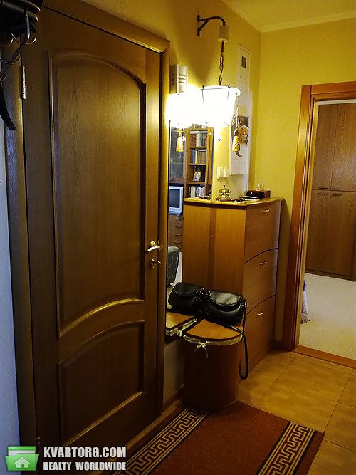 Sell 2-room apartment. Киев,  Богатырская — photo 8