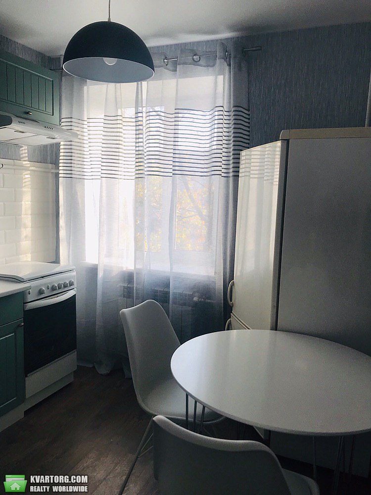 Rent out 1-room apartment. Киев,  Телиги — photo 1
